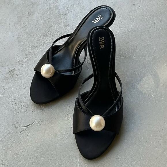 RARE!!! ZARA Embellished Heels NWT LAST ONE!!! - Picture 3 of 16